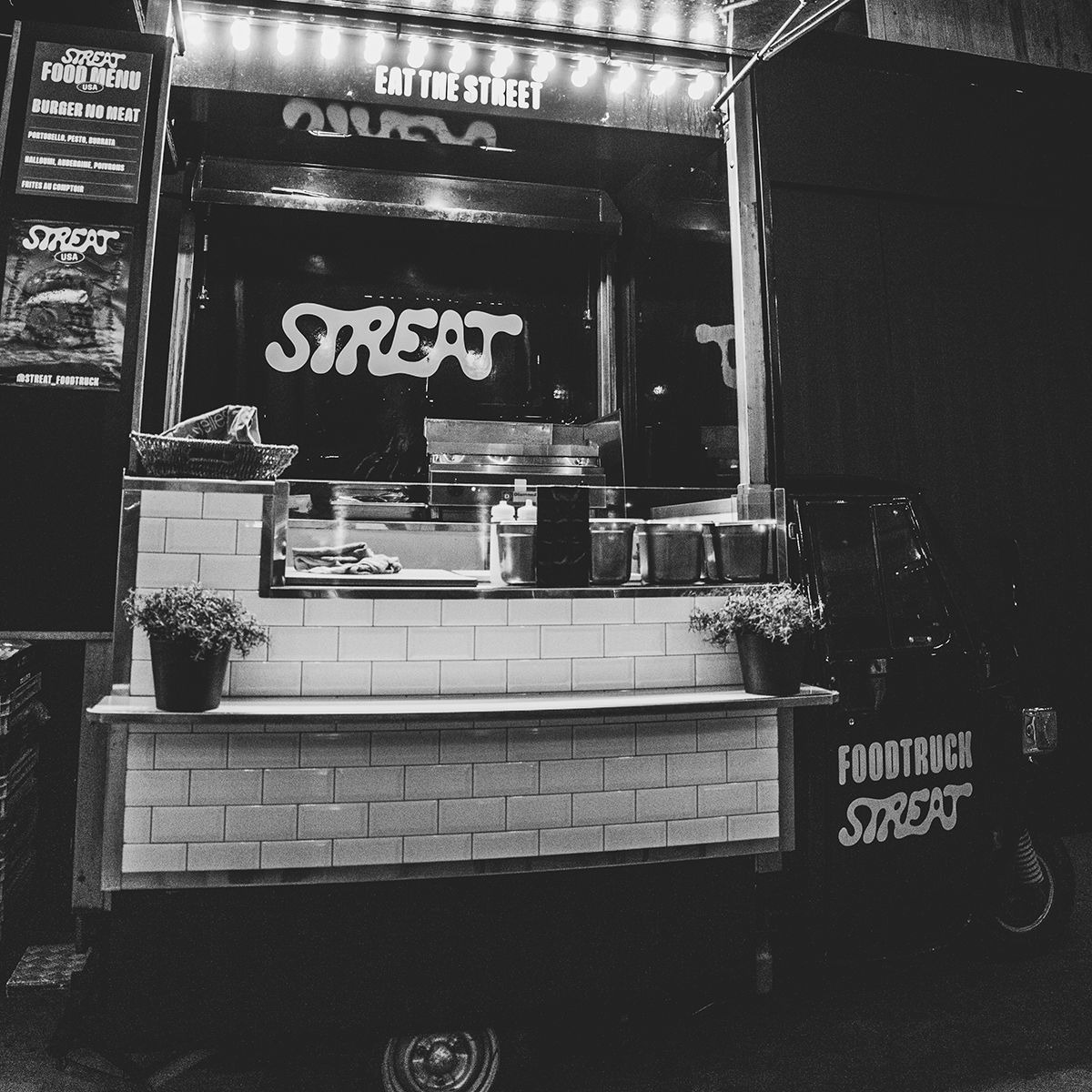 Piaggio Truck Streat Food Event Renting